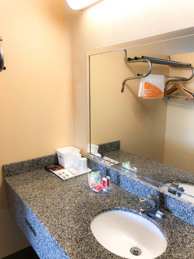 Econo Lodge Сейнт-Огастін Екстер'єр фото