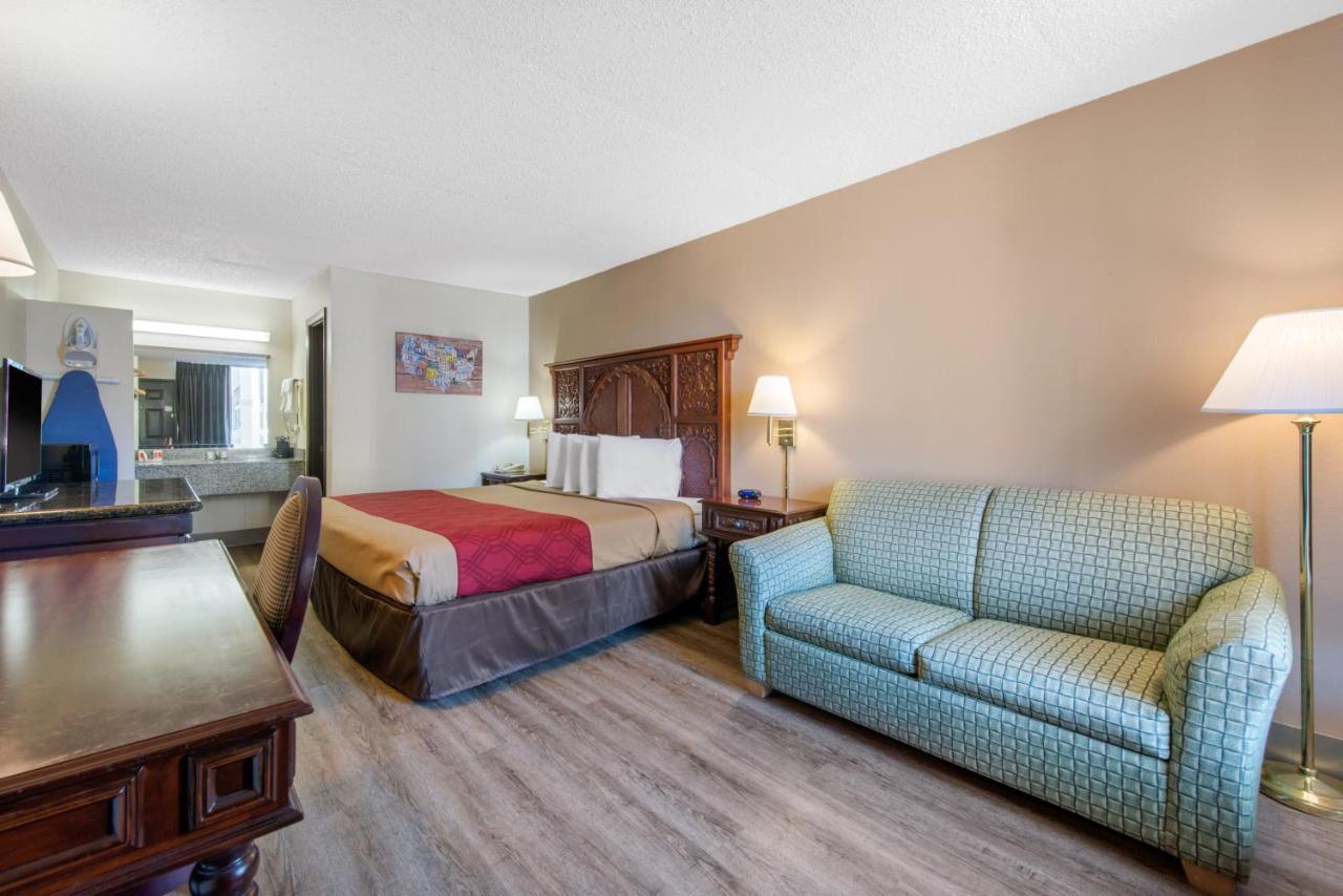 Econo Lodge Сейнт-Огастін Екстер'єр фото